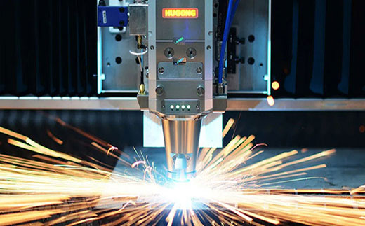 J9集团高功率8025/6025/6020宽幅激光切割机轻松应对40mm以上各类金属板材